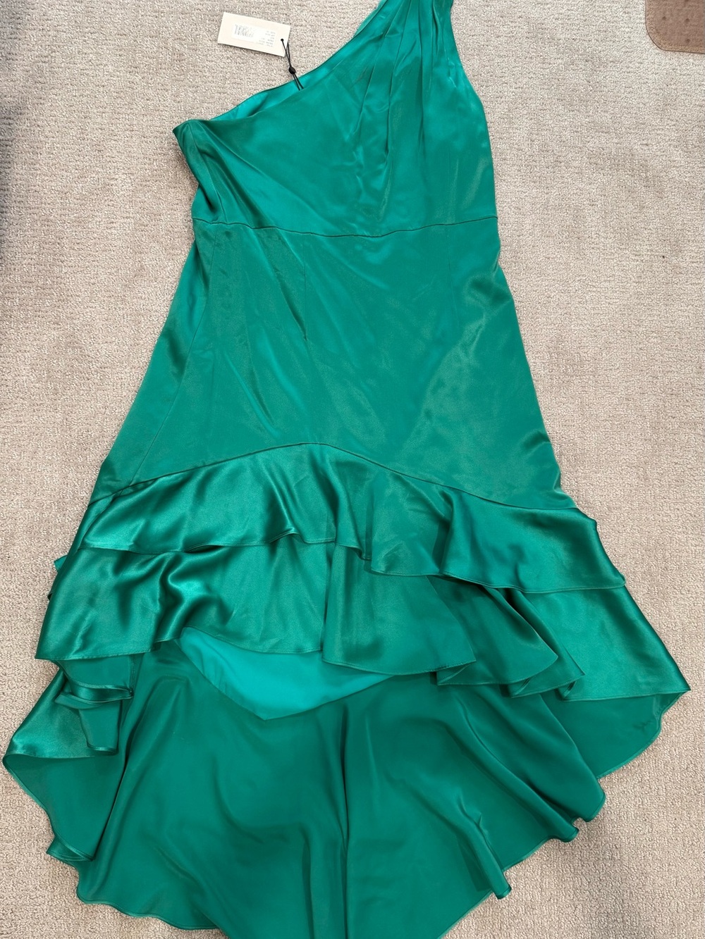 Cinq à Sept Colina Dress Emerald Green Silk One Shoulder High Low Tiered NWT 10